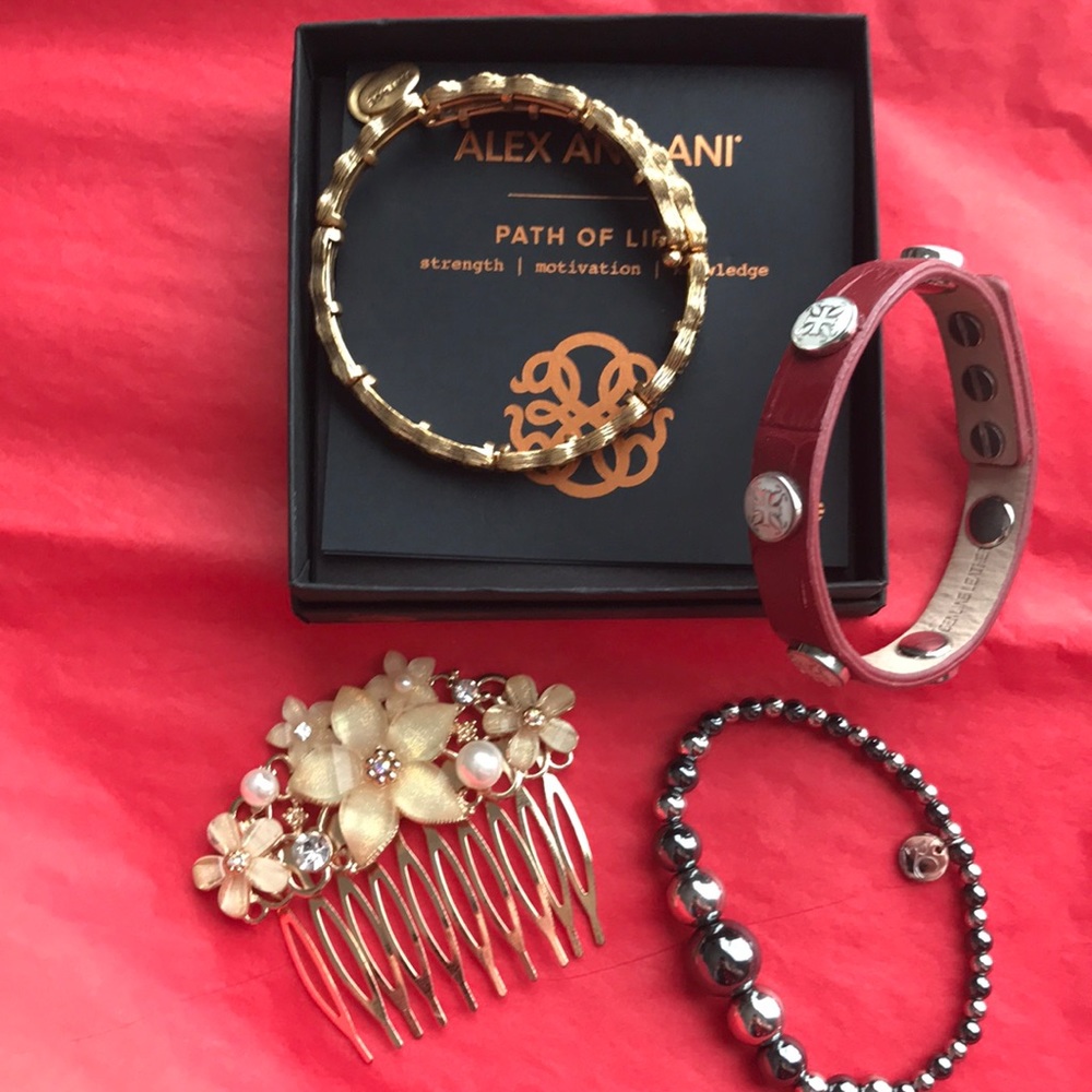 Jewelry bundle